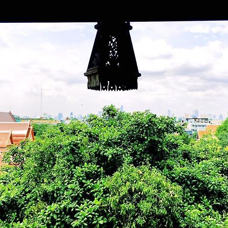 Four Sons Village Bangkok Buitenkant foto